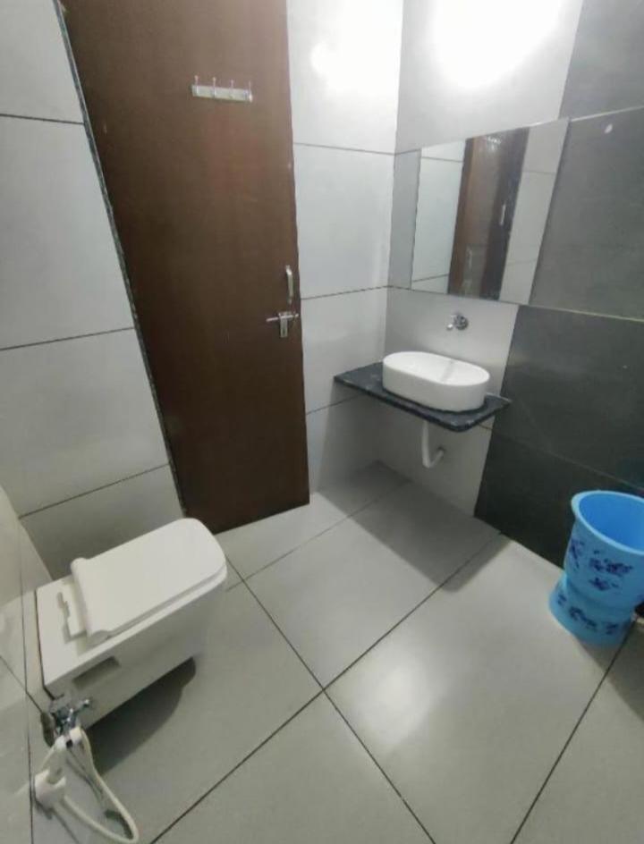 Hotel Shree Sai Shirdi Eksteriør billede